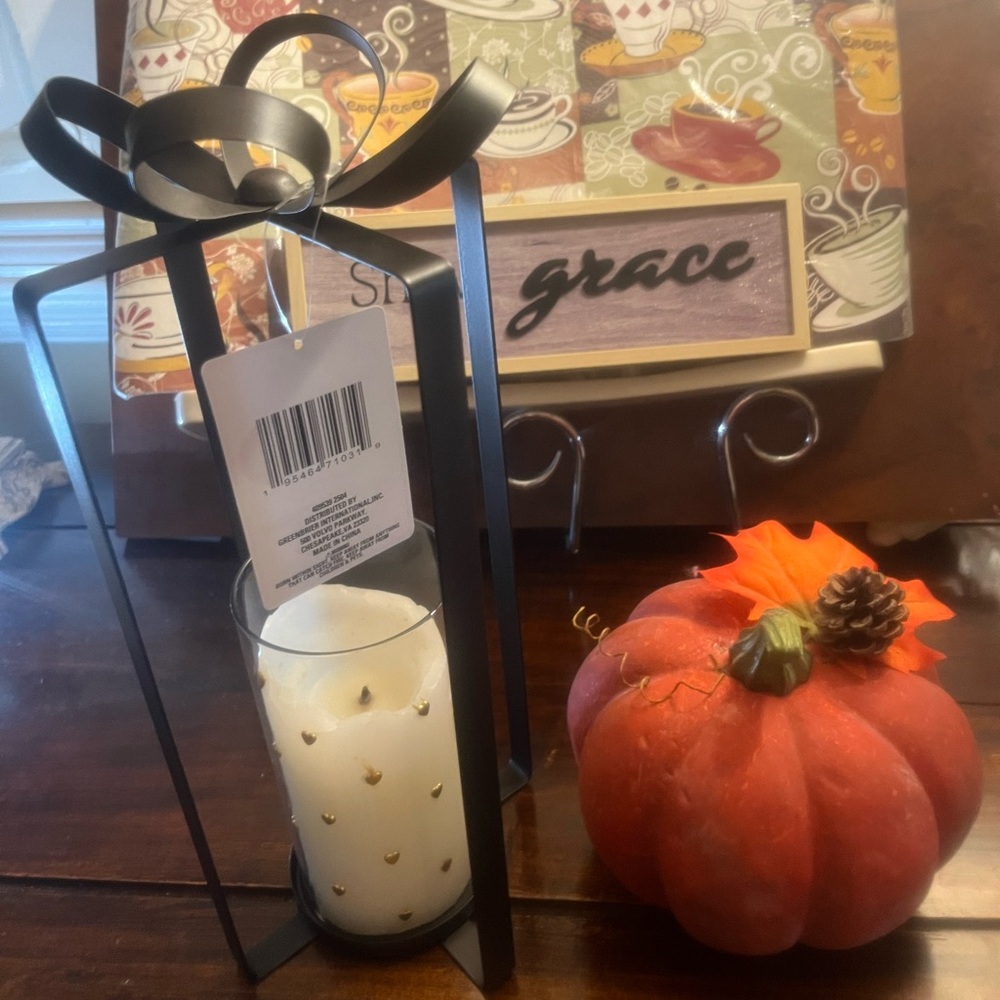 Bow Candle Holder
